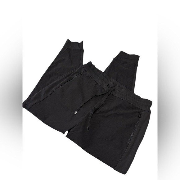 ATHLETA Headlands Hybrid Trek Black Mid Rise Jogger   Size 16 - Picture 6 of 8